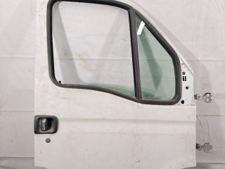 дверь передняя правая Renault Master 2 поколение [рестайлинг] 2005, микроавтобус