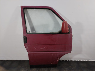дверь передняя правая Volkswagen Transporter T4 1998, микроавтобус