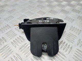 замок багажника Audi A4 B7 2005, 2.0 л., TDi PD, BPW, дизель, 8P4827505B