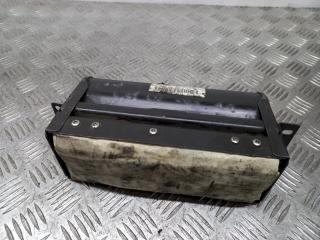 подушка безопасности коленная Volkswagen Passat B5 1999, 3B0880204A