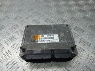 блок управления двигателем Volkswagen Passat B5 2000, 1.6 л., i, бензин, -, 3B0906018