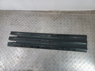 молдинг двери передней левой Land Rover Freelander 1 поколение 2000, 1.8 л., i, бензин, STC50117