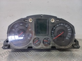 щиток приборов (приборная панель) Volkswagen Passat B6 2008, дизель, A2C53194181