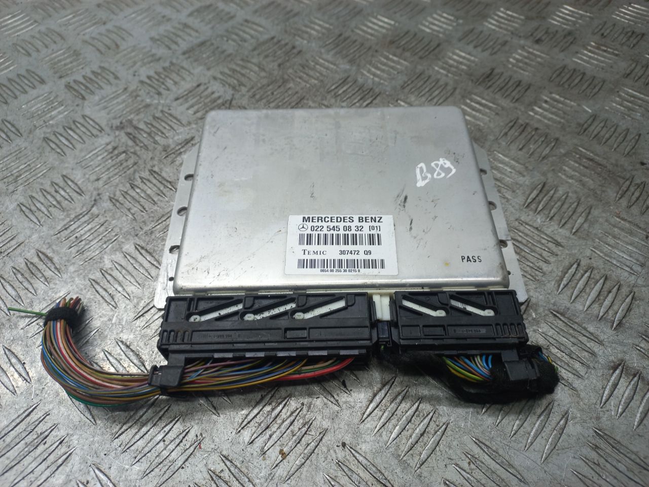 блок управления подвеской Mercedes-Benz CL-Класс C215 2001, 6.0 л., M 137.970, бензин, АКПП, A0225450832 - фото №1