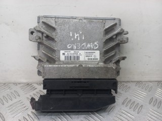 блок управления двигателем Renault Sandero 1 поколение 2009, бензин, 8200856659