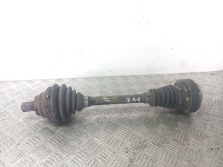 полуось передняя левая (приводной вал, ШРУС) Volkswagen Caddy 3 поколение 2006, 1.9 л., TDi PD, BSU, дизель