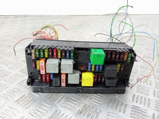 блок предохранителей Mercedes-Benz C-Класс W204/S204 2010, A2129008207