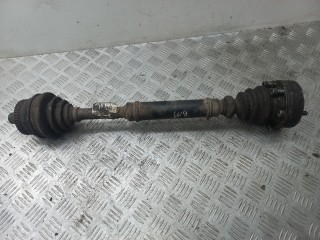 полуось передняя правая (приводной вал, ШРУС) Volkswagen Passat B5 2000, 1.8 л., APT, бензин, 8D0407272AQ