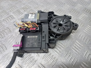 моторчик стеклоподъемника передний левый Volkswagen Passat B6 2009, 2.0 л., CDBA, дизель, 1K0959793N