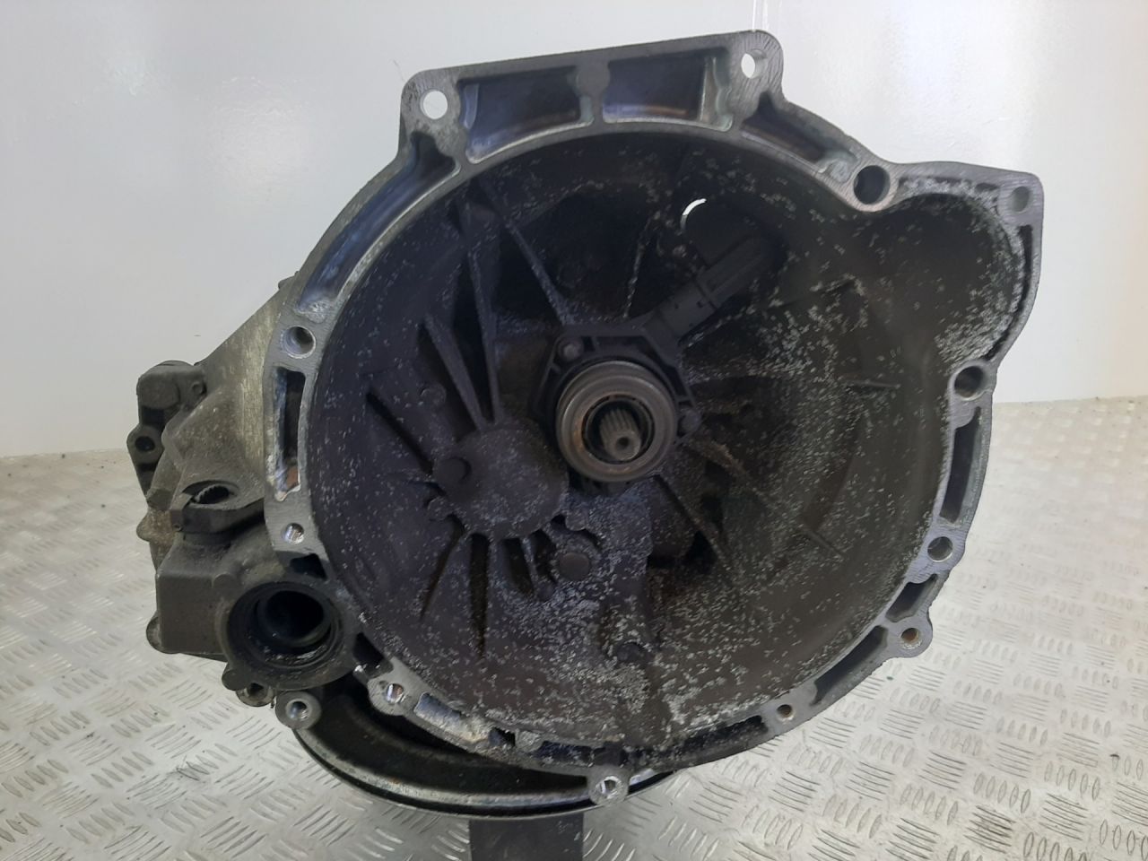 КПП механическая (МКПП) Ford C-Max 1 поколение 2006, 1.6 л., HWDA, бензин, 3M5R7002NB - фото №1