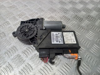 моторчик стеклоподъемника передний правый Audi A4 B7 2006, 2.5 л., BDG, дизель, 8E1959802B