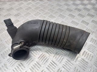 патрубок воздушного фильтра Volkswagen Passat B5 [рестайлинг] 2003, 1.9 л., дизель, 8D0129615K