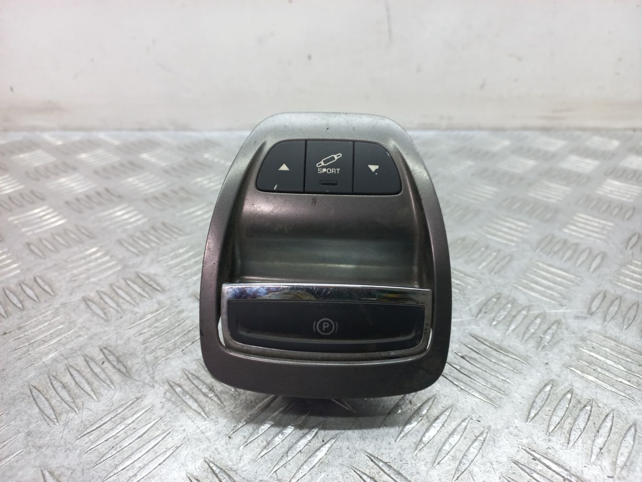 кнопка ручного тормоза (ручника) Citroen C5 2 поколение 2010, 96617671ZD00 - фото №1