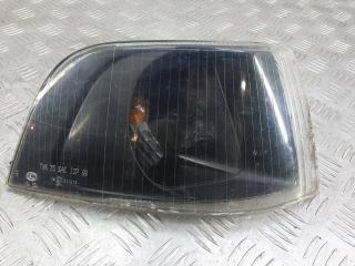 поворотник правый Volvo V40 1 поколение 1999, -