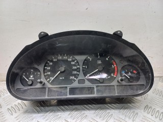 щиток приборов (приборная панель) BMW 3 серия E46 2001, 2.0 л., дизель, 6931245