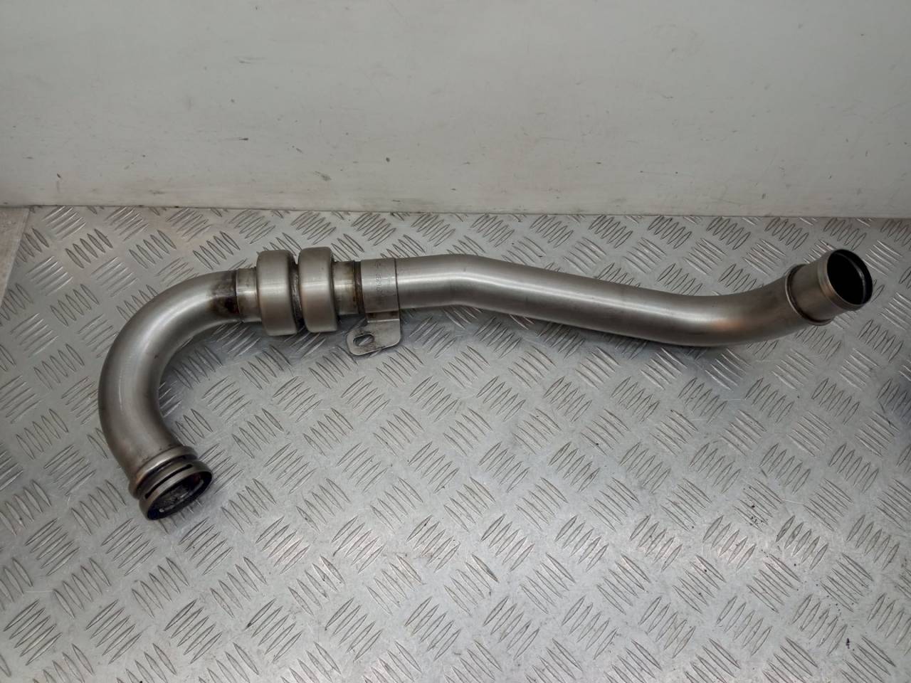патрубок интеркулера Renault Megane 2 поколение 2005, 1.5 л., DCi, 8200276297 - фото №1