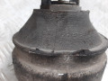 подушка крепления двигателя Volkswagen Passat B5 2000, 1.8 л., i, бензин, -, 8D0199379J - фото №4