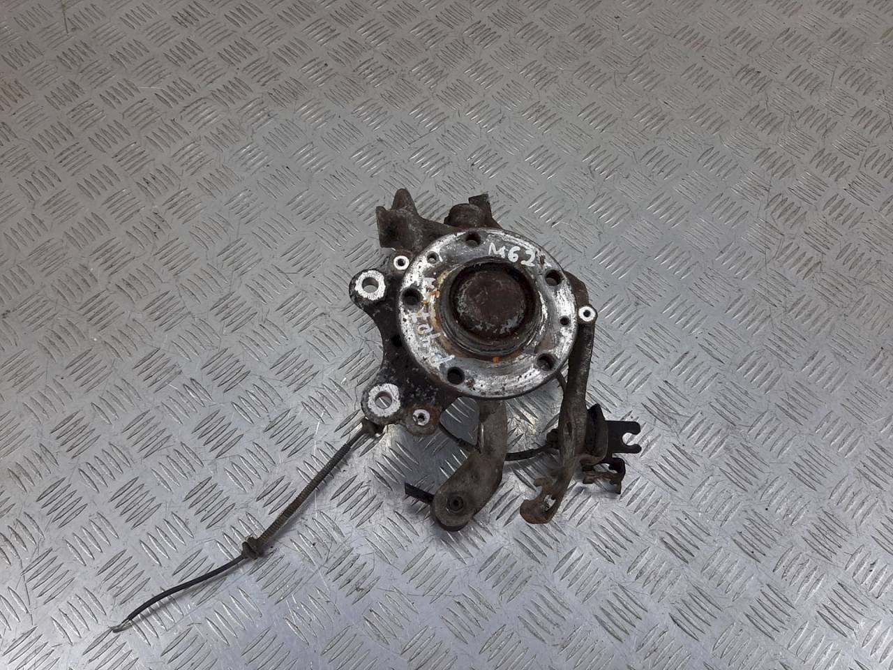 ступица задняя левая Peugeot 407 1 поколение 2008 - фото №1