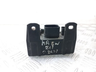 реле накала свечей Mercedes-Benz E-Класс W211/S211 2003, 2.2 л., дизель