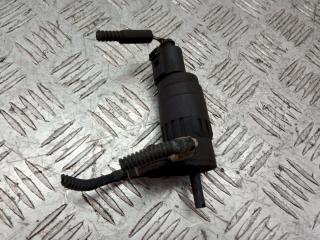 насос (моторчик) омывателя стекла Volkswagen Caddy 2 поколение 2003, 1K6955651