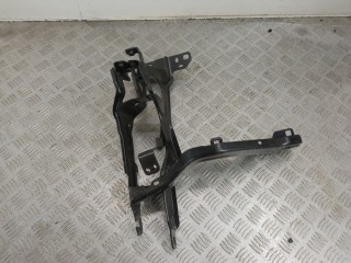 крепление фары левой BMW X7 G07 2022, 7421709