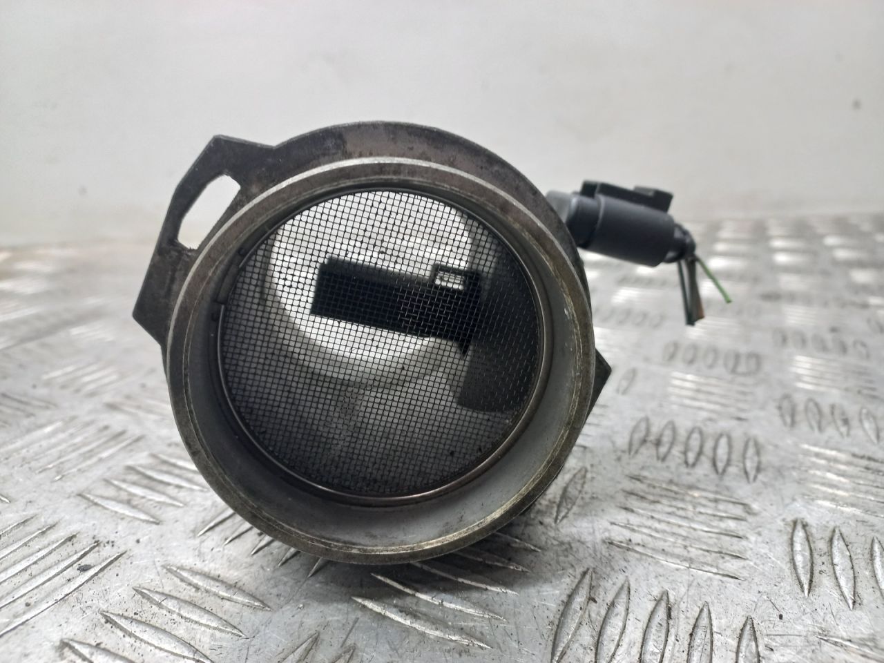 расходомер воздуха Volkswagen Passat B5 2000, 2.5 л., TDi, дизель, 059906461G, AFH7025C - фото №1