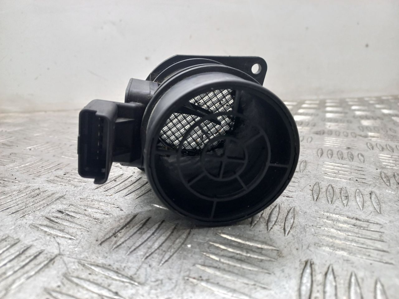 расходомер воздуха Mitsubishi Carisma 1 поколение 1999, 1.9 л., DCi, дизель, 5WK9632 - фото №1