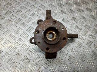 ступица передняя левая Renault Sandero 1 поколение 2010