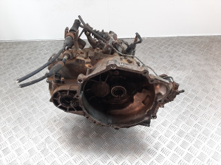 КПП механическая (МКПП) Mitsubishi Space Wagon 3 поколение (Typ N50) 2000, 2.4 л., 4G64 (12V), бензин, МКПП, F5M422, R5A3