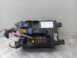 блок предохранителей Fiat Grande Punto 199 2008, 1.4 л., i, 350 A1.000, бензин, 00517986150