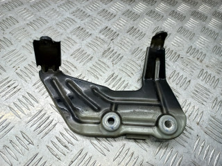 крепление ( кронштейн ) крыла BMW X3 G01 [рестайлинг] 2022, 7424677