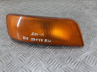поворотник правый Mercedes-Benz Atego 1 поколение 2003, 4.2 л., дизель, МКПП