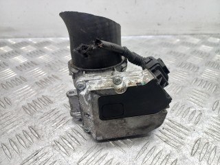 заслонка дроссельная Audi A4 B6 2004, 2.0 л., дизель, V10810024