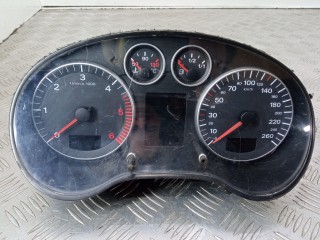 щиток приборов (приборная панель) Audi A3 8P 2004, 2.0 л., TDi, дизель, 8P0920930F
