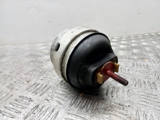 подушка крепления двигателя Audi A4 B6 2002, 1.9 л., дизель, 8E0199382B