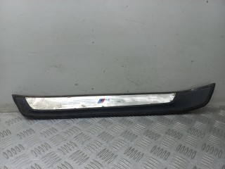 накладка на порог внутренняя BMW X1 E84 [рестайлинг] 2014, 2.0 л., D, N47 D20 C, дизель, МКПП, 2990843, 8047745
