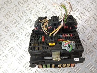 блок предохранителей Citroen C5 1 поколение [рестайлинг] 2007, 2.2 л., HDi, дизель, 9661682780