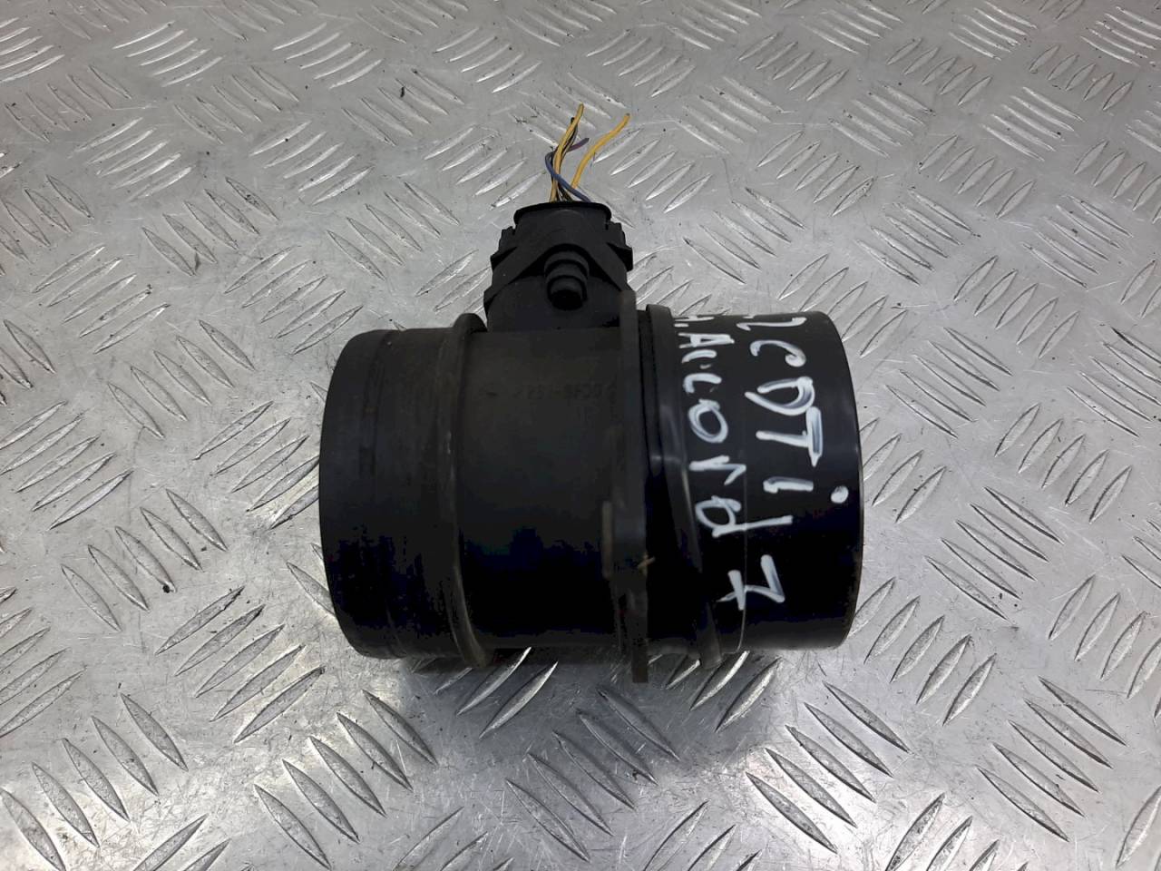 расходомер воздуха Honda Accord 7 поколение 2005, 2.0 л., CDTi, дизель, -, 0281002658 - фото №1