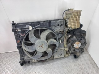 кассета радиаторов Mercedes-Benz Vito W638 2000, 2.2 л., дизель, 6385004800