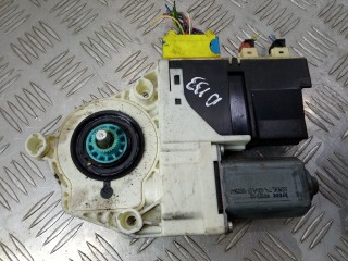 моторчик стеклоподъемника передний левый Citroen C5 1 поколение [рестайлинг] 2005, 3.0 л., i, XFU (ES9A), бензин, 996395-101