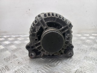 генератор Audi A4 B6 2005, 2.0 л., дизель, 06F903023J