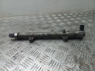 топливная рампа Mercedes-Benz E-Класс W212/S212/C207/A207 2012, 2.2 л., дизель, A6510700595