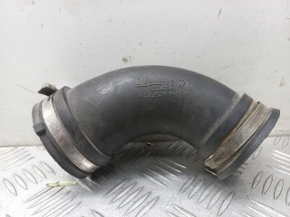 патрубок воздушного фильтра Opel Astra H 2005, 1.6 л., бензин, 24437915