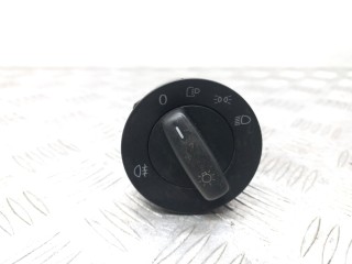 переключатель света Volkswagen Golf 5 поколение 2006, 1.9 л., BXE, дизель, МКПП, универсал, 1K0941431M