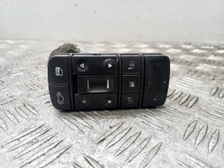 кнопка стеклоподъемника двери передней левой Opel Vectra C [рестайлинг] 2007, 2.2 л., i, Z 22 YH, бензин, 687833988