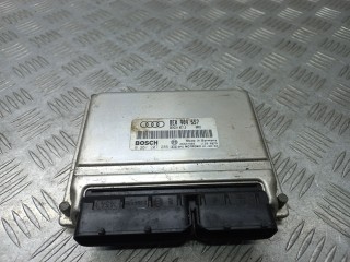 блок управления двигателем Audi A4 B6 2004, 2.0 л., i, ALT, бензин, 8E0909557