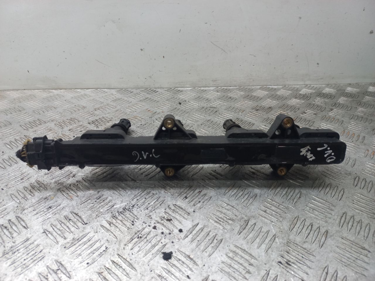 катушка зажигания Opel Vectra C 2003, 2.2 л., бензин, 0221503469 - фото №1