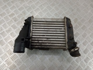 интеркулер Audi A4 B6 2003, 2.5 л., TDi, BDG, дизель, 8E0145806C