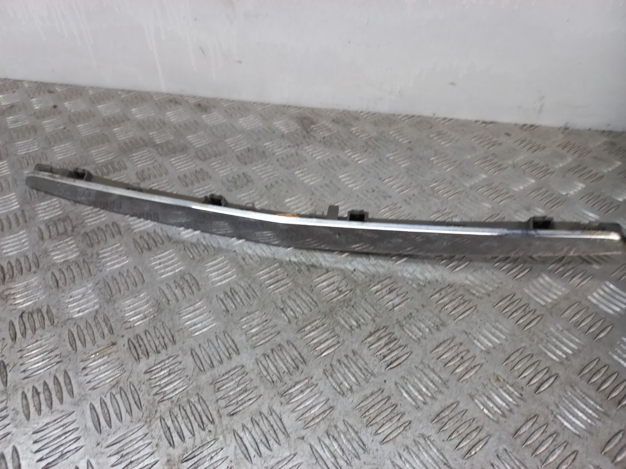 молдинг капота Mercedes-Benz C-Класс W203/S203/CL203 2003, A2038800283 - фото №1
