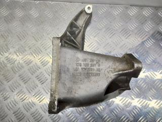 кронштейн полуоси Volkswagen Sharan 1 поколение 1998, 1.9 л., TDi, 7M0199207B